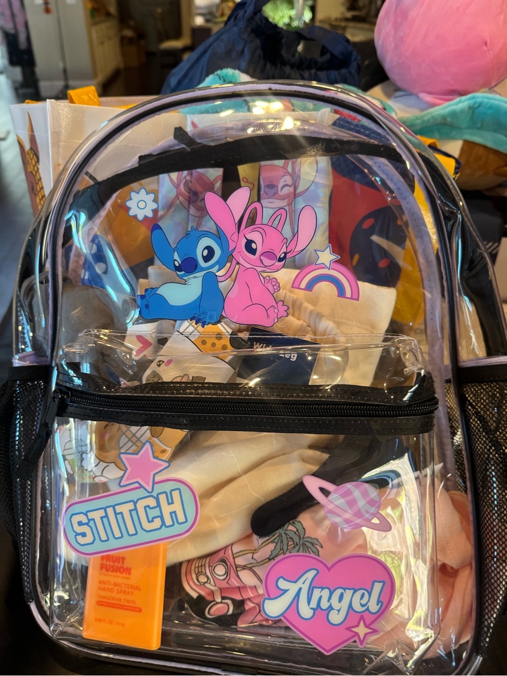 Old Navy size 5 girls bundle - Backpack with Stitch & Angel & two outfits. 💕💕🩵🩵
